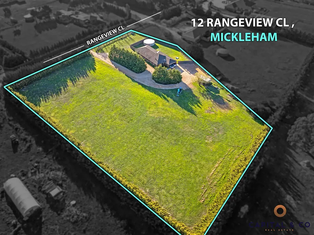 Mickleham 4બેડરૂમ Family Home on 2.5 Acres (Approx) in Mickleham