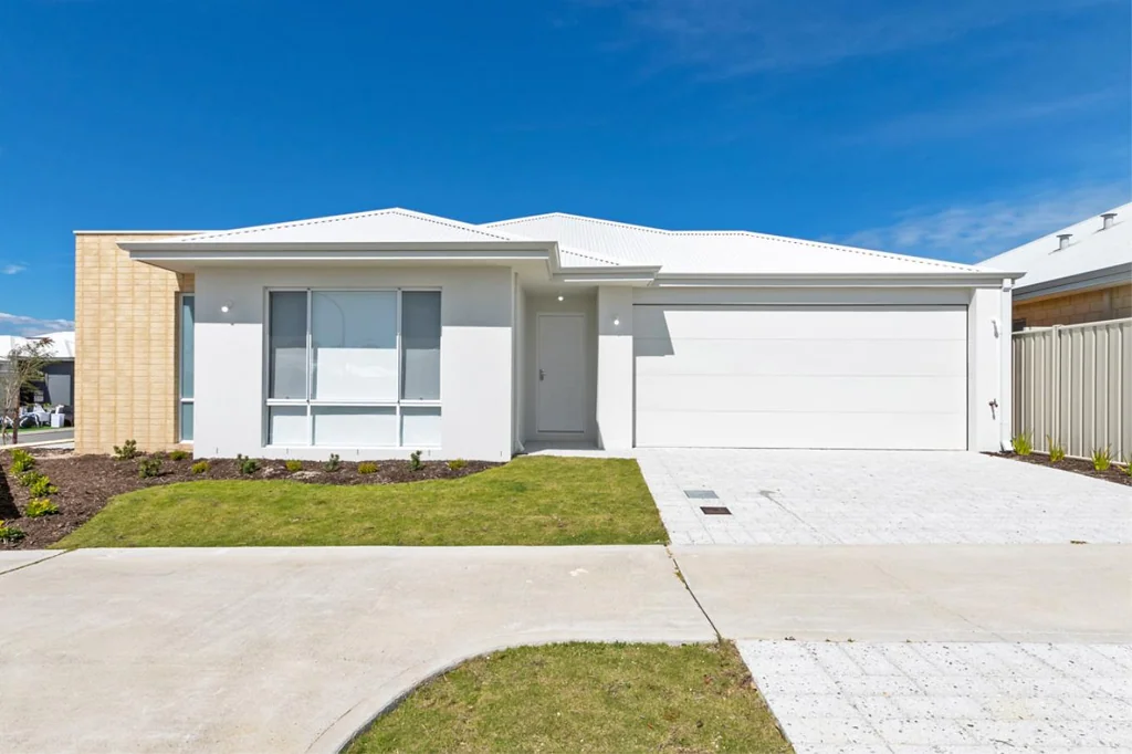 6 Boardwalk Street, Yanchep, WA 6035