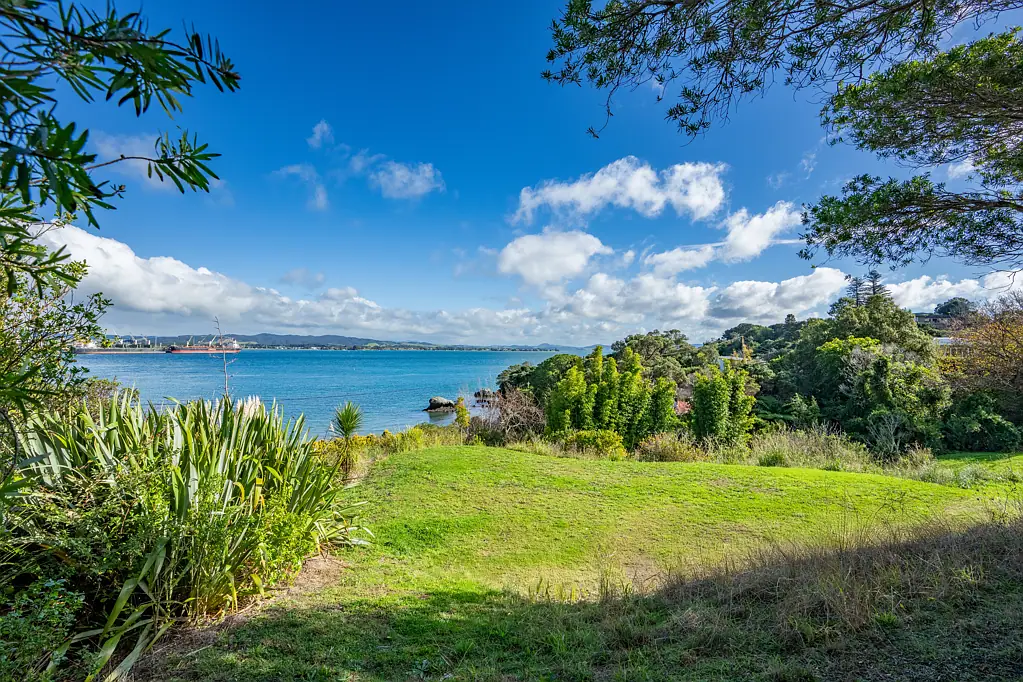 Whangarei Heads  The Heights - Stunning Water Views