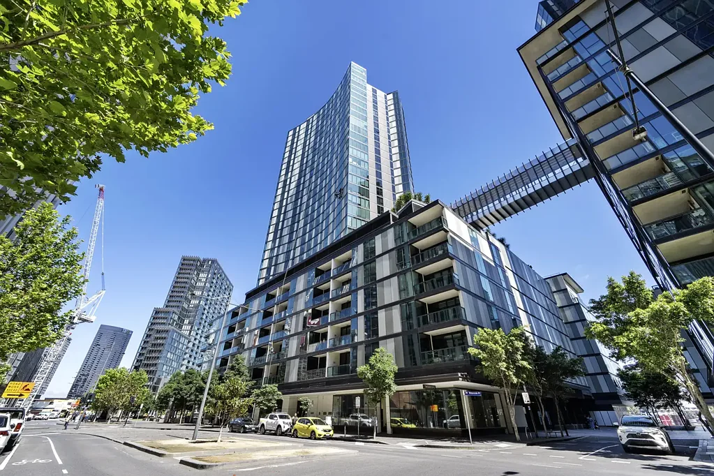 3B/9 Waterside Place, Docklands, VIC 3008