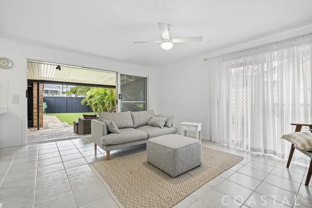 1/23 Gardiners Place, Southport, QLD 4215