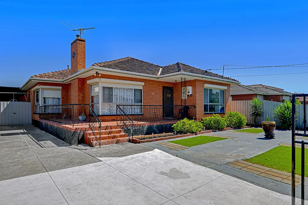 28 Robins Avenue, Reservoir, VIC 3073