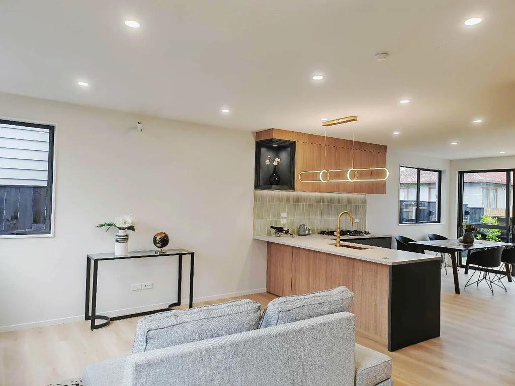 Avondale 4 Bedroom Unbeatable Value in a Prime Location