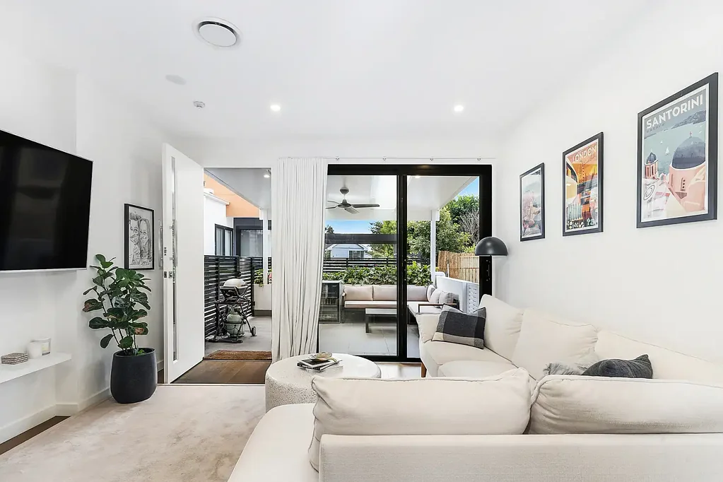 8/6 Durbar Avenue, Kirrawee, NSW 2232