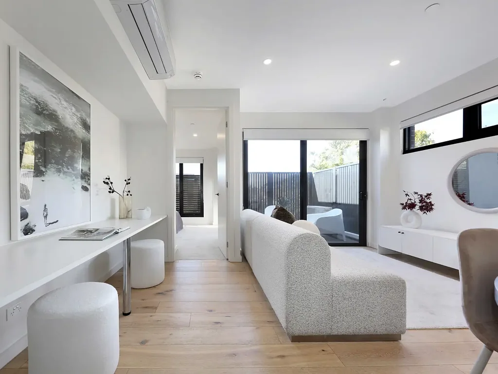 Carnegie 1Kwarto Sophisticated One-Bedroom Living in Boutique Carnegie Setting