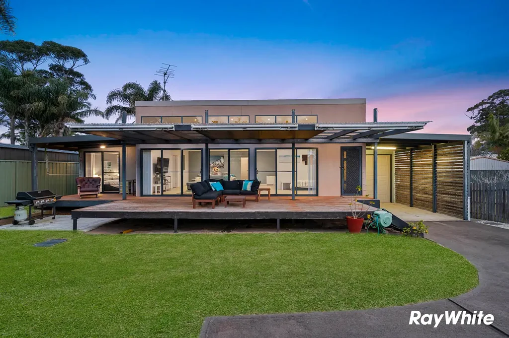 10B Clarke Street, Broulee, NSW 2537