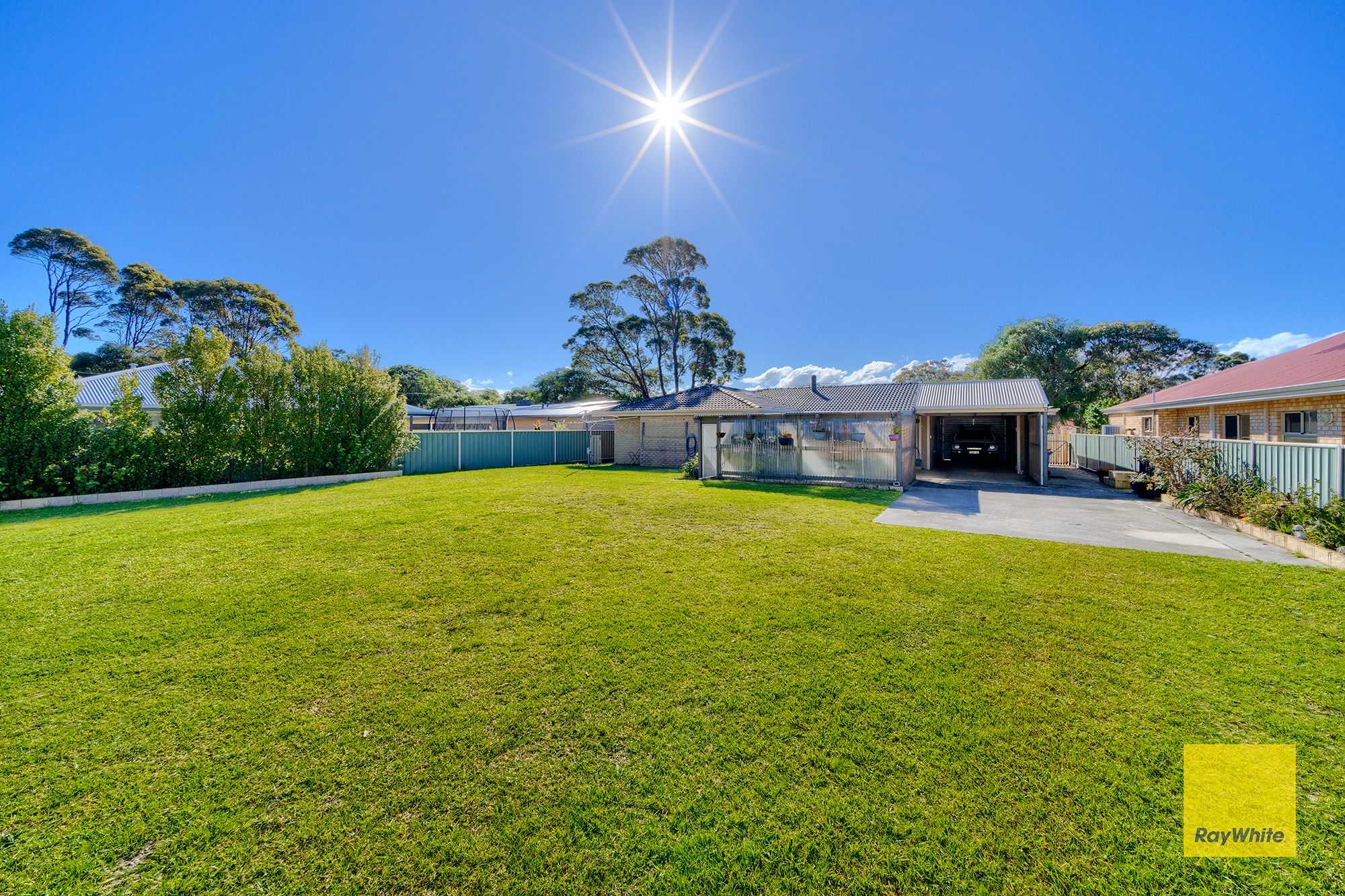 13 GROVE ST WEST, LITTLE GROVE WA 6330, 0 rūma, 0 rūma horoi, House