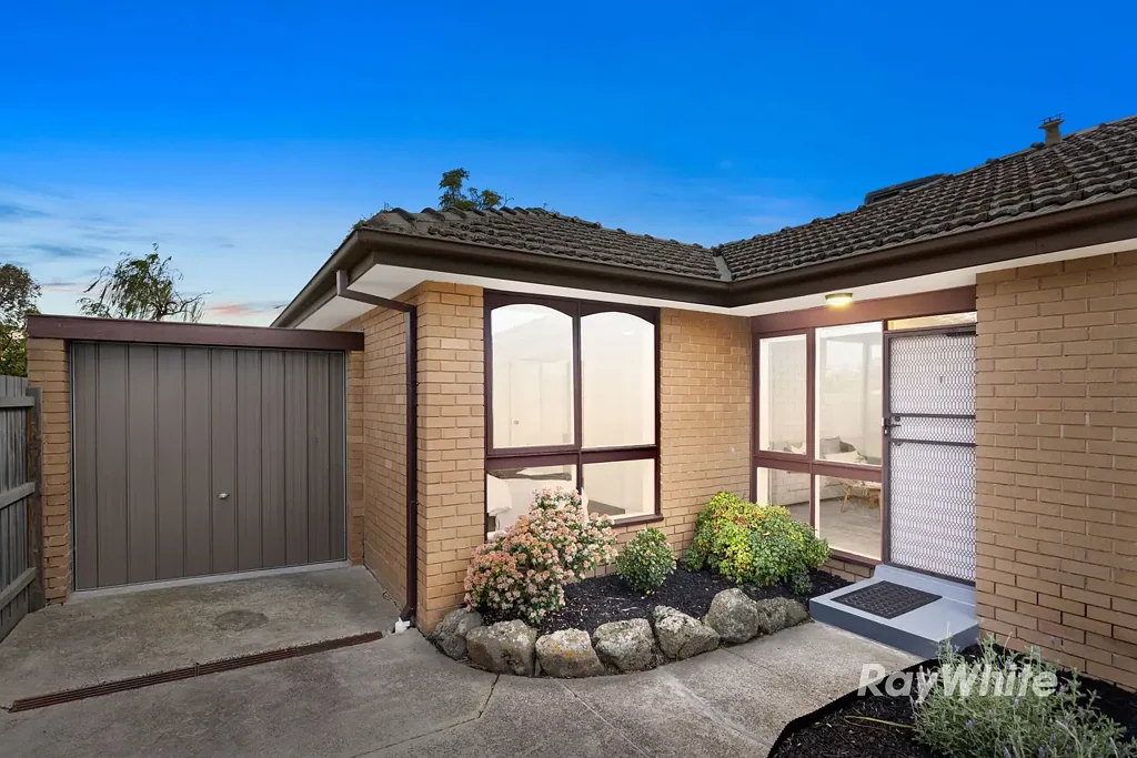 Ormond 2બેડરૂમ Single level unit living in McKinnon School Zone