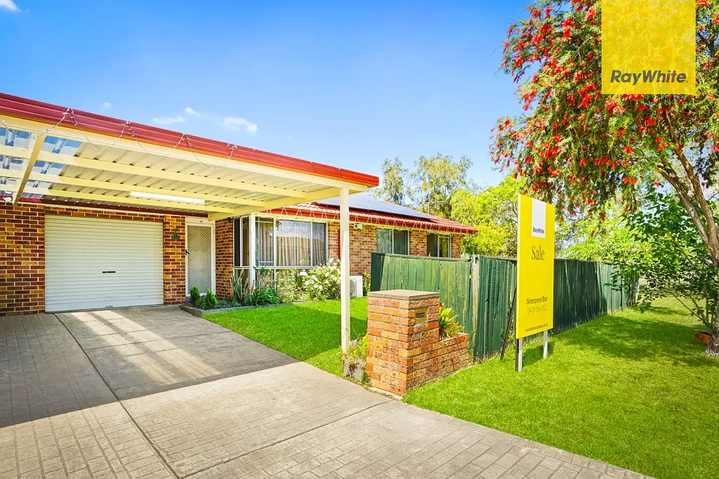 Oakhurst 3房 宽敞三卧带柜 时尚双浴 现代厨房 燃气烹饪 中央空调 私密后院 便捷停车 安心报警 繁华近邻 好校环绕 交通便利 Move-In Ready Family Gem in a Peaceful Oakhurst Cul-de-Sac