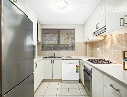 5/33 Lachlan St, Warwick Farm, South Western Suburbs, 2 침실, 2 욕실, Apartment