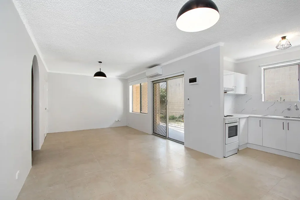 South Windsor 2ห้องนอน Ideal Investment or First Home!