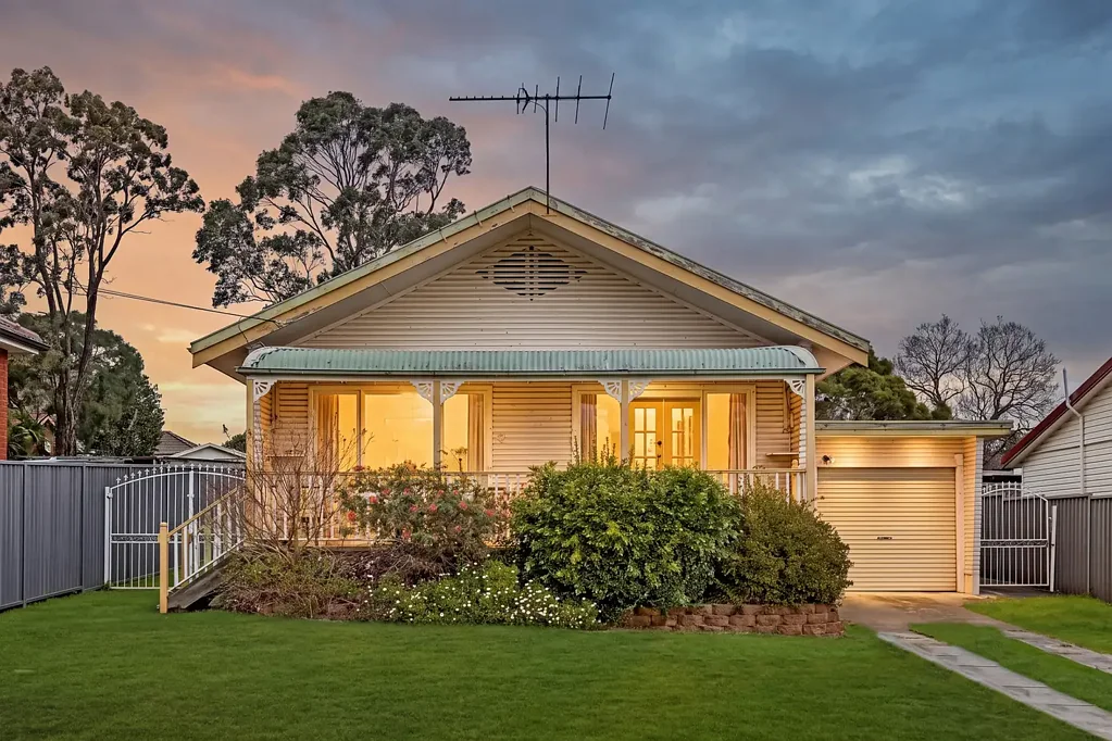 Doonside 3Zimmer Character Charm with Exciting Future Potential