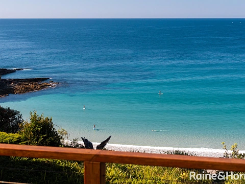Mollymook Beach 2 Bedroom Coastal Sanctuary with Awe Inspiring Beach Views