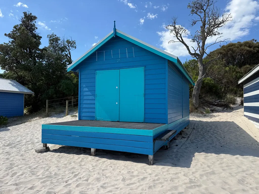 Capel Sound 1Zimmer Discover a rare slice of coastal paradise with Beach Box 25!
