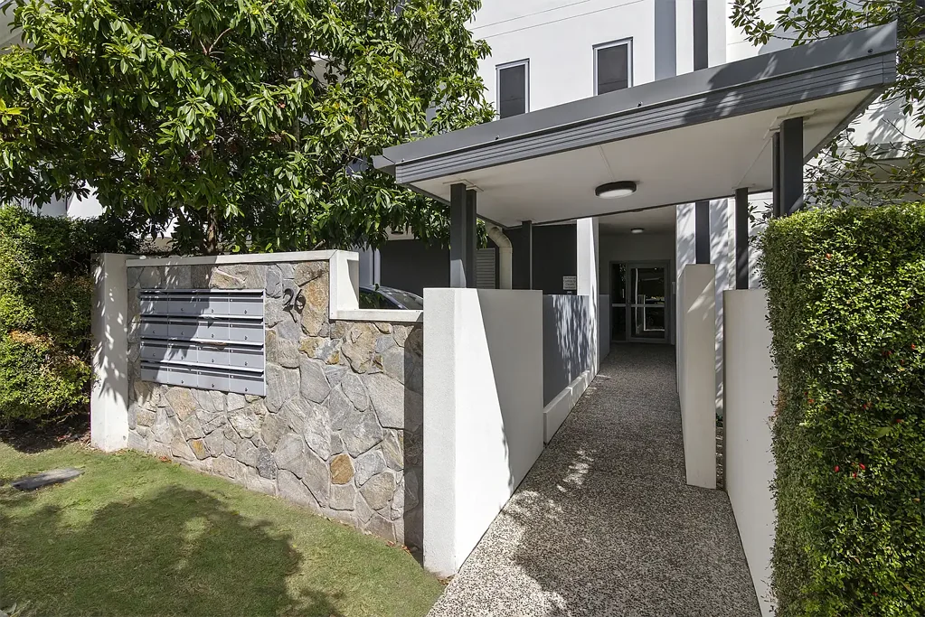 Alderley 2कमरा North-East Facing Apartment in a Prime Alderley Position