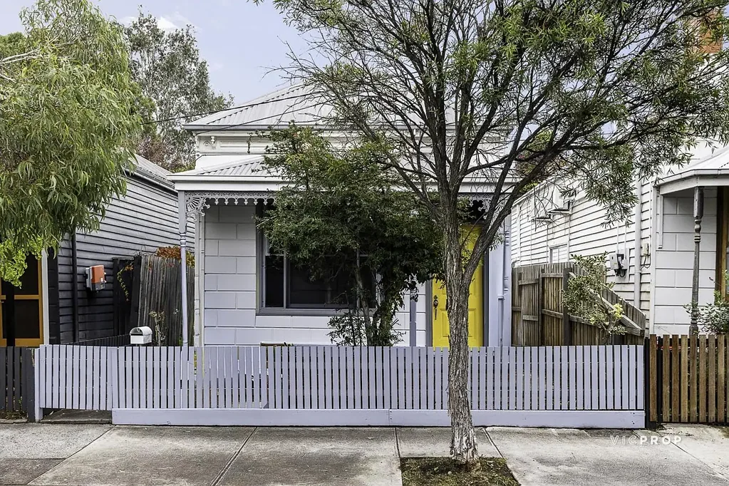 Northcote 3 Bedroom A Rare Offering in One of Northcote’s Most Loved Streets