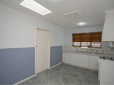 79 Lalor Road, Kenwick, WA 6107, 3 Bedrooms, 1 Bathrooms, House