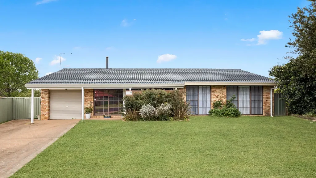 4 Talbingo Place, Ruse, NSW 2560