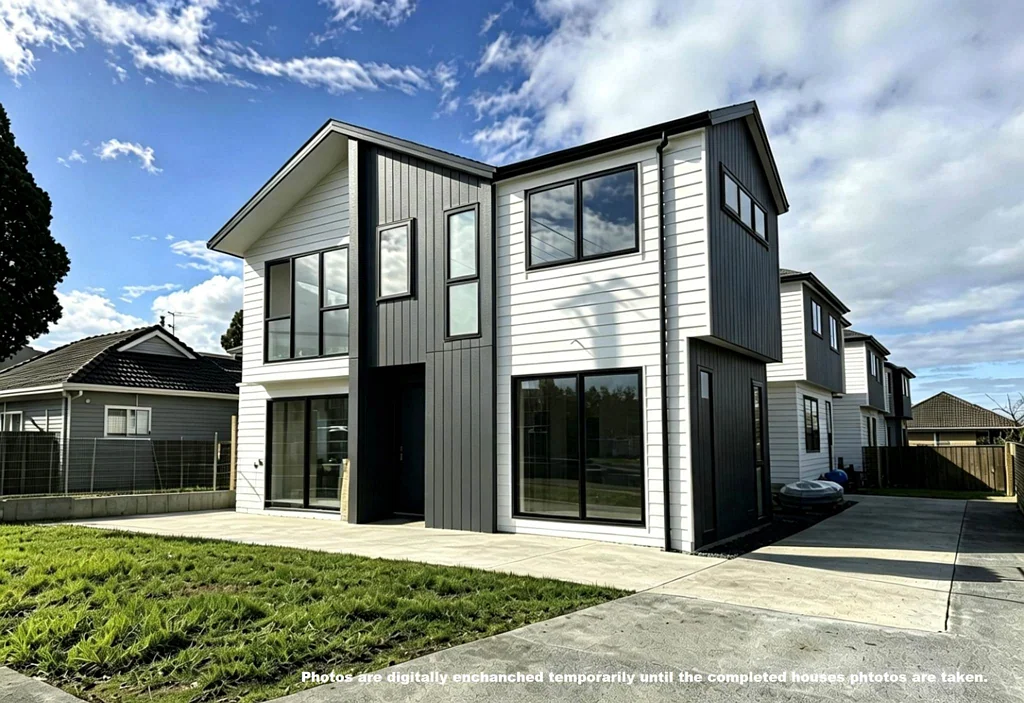 One Tree Hill 4 Bedroom Developer Says: SELL THEM NOW