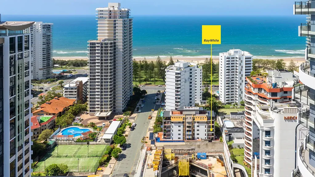 10/10 Albert Avenue, Broadbeach, QLD 4218