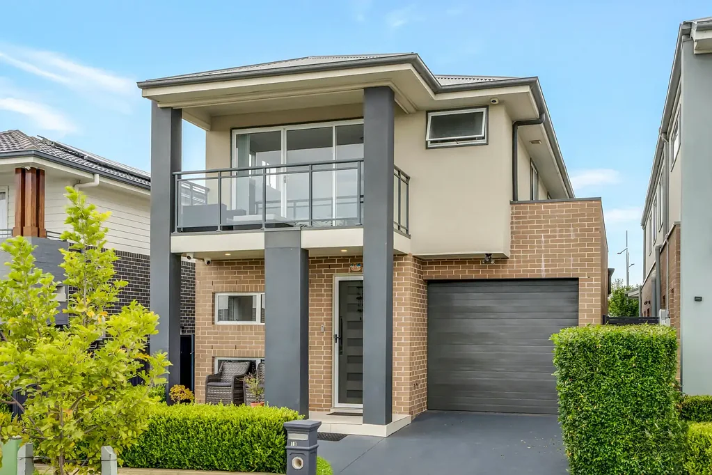 Spacious Five Bedroom Family Home in Prime Location!