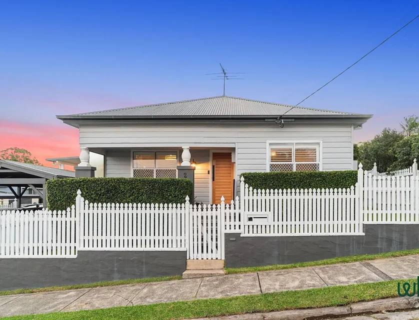 2 Hugh Street, Merewether, NSW 2291, 3 Schlafzimmer, 2 Badezimmer, House