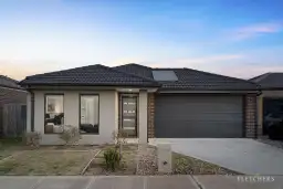 21 Granholm Grove, Melton West