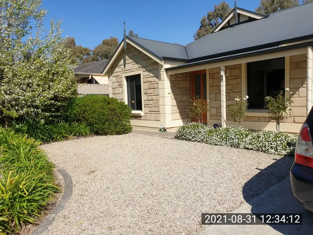 Modern neat and tidy home, with 3 bedrooms, 2 bathrooms