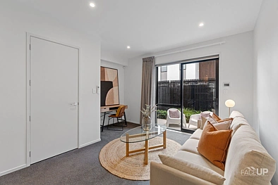 Hobsonville, 2 bedrooms, $630