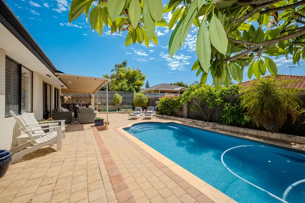 102 Rothesay Heights, Mindarie, WA 6030