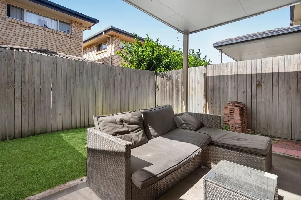 Deception Bay 3房  Low-Maintenance Townhouse in Convenient Bayside Location