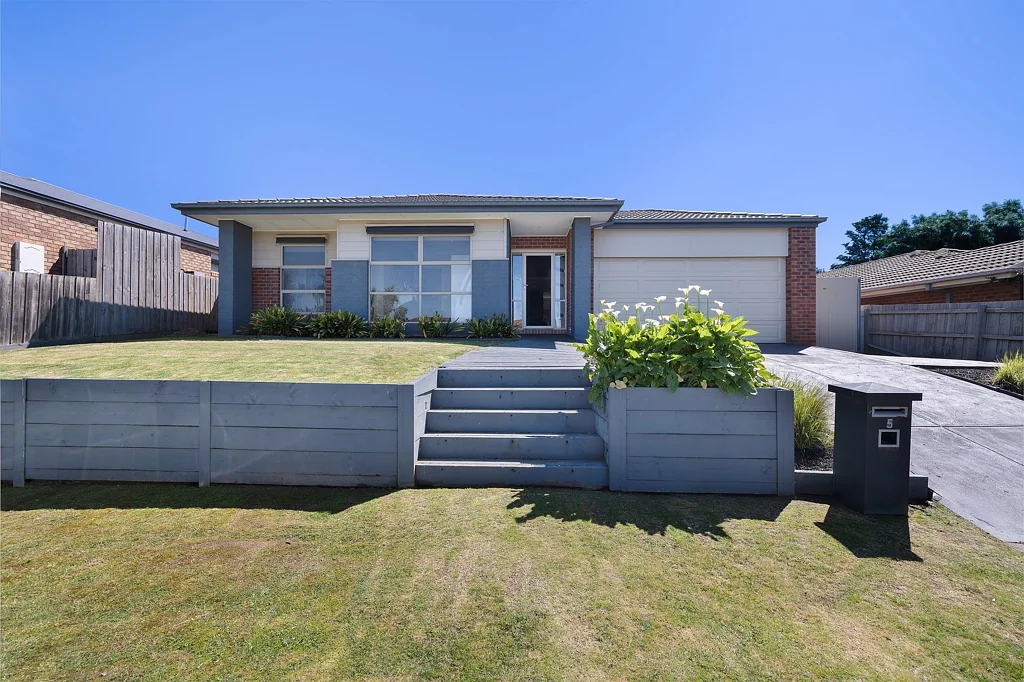 5 Jacob Court, Berwick, VIC 3806