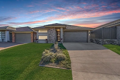 Woongarrah 4ਬੈੱਡਰੂਮ Spacious Family Home in Quiet Cul-De-Sac Setting