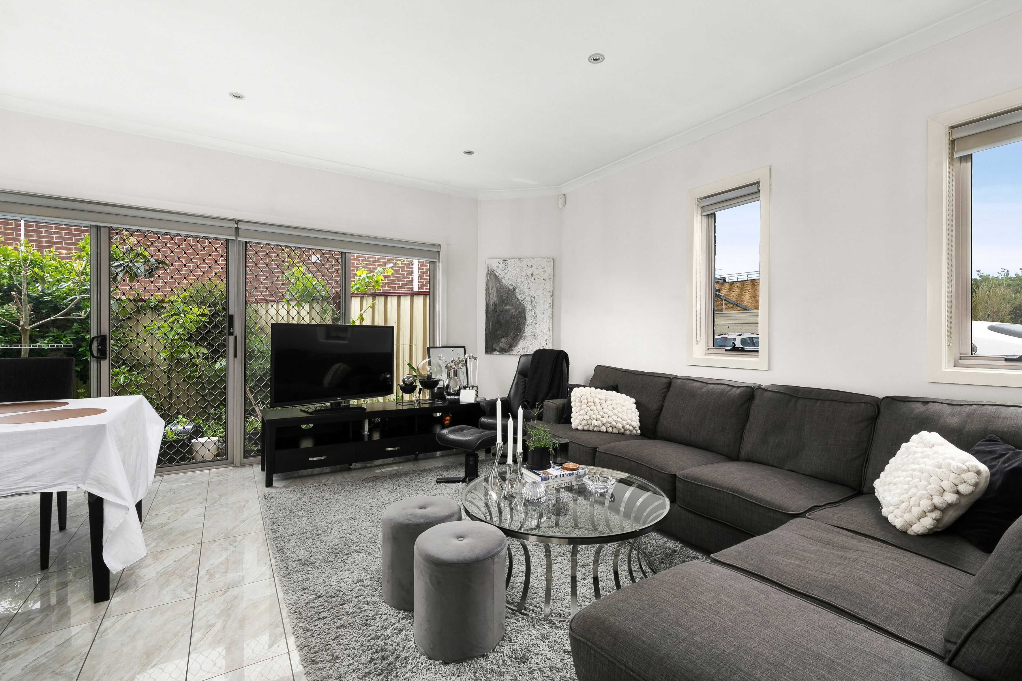 2 WODONGA ST, BROADMEADOWS VIC 3047, 0房, 0浴, House