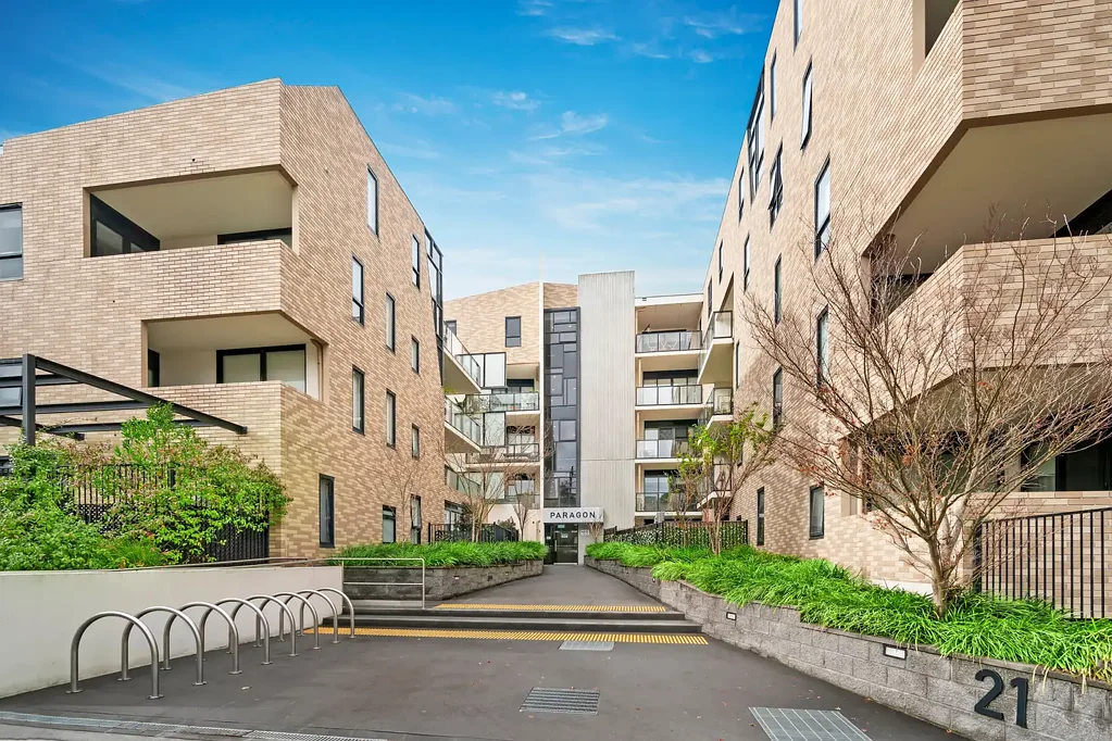 15/17-21 Queen Street, Blackburn, VIC 3130
