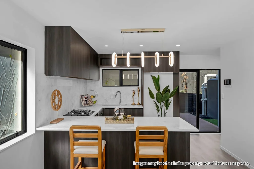 Blockhouse Bay 4Kwarto Brand New Standalone Home with Ample Parking!