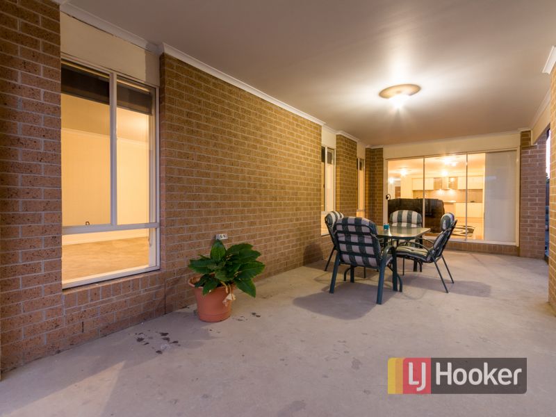 7 CAITLIN DR, PAKENHAM VIC 3810, 0 rūma, 0 rūma horoi, House