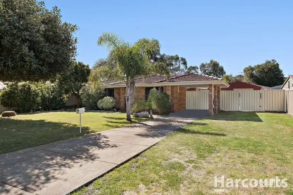 Ideal family home + huge workshop!
