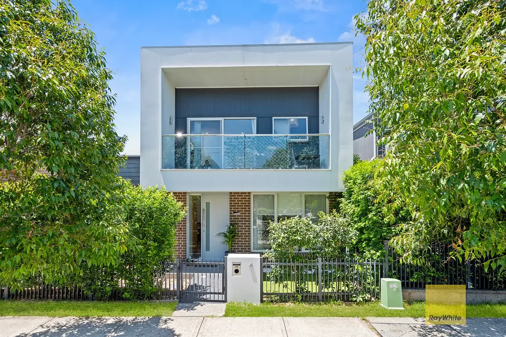 4 Indigo Crescent, Denham Court, NSW 2565