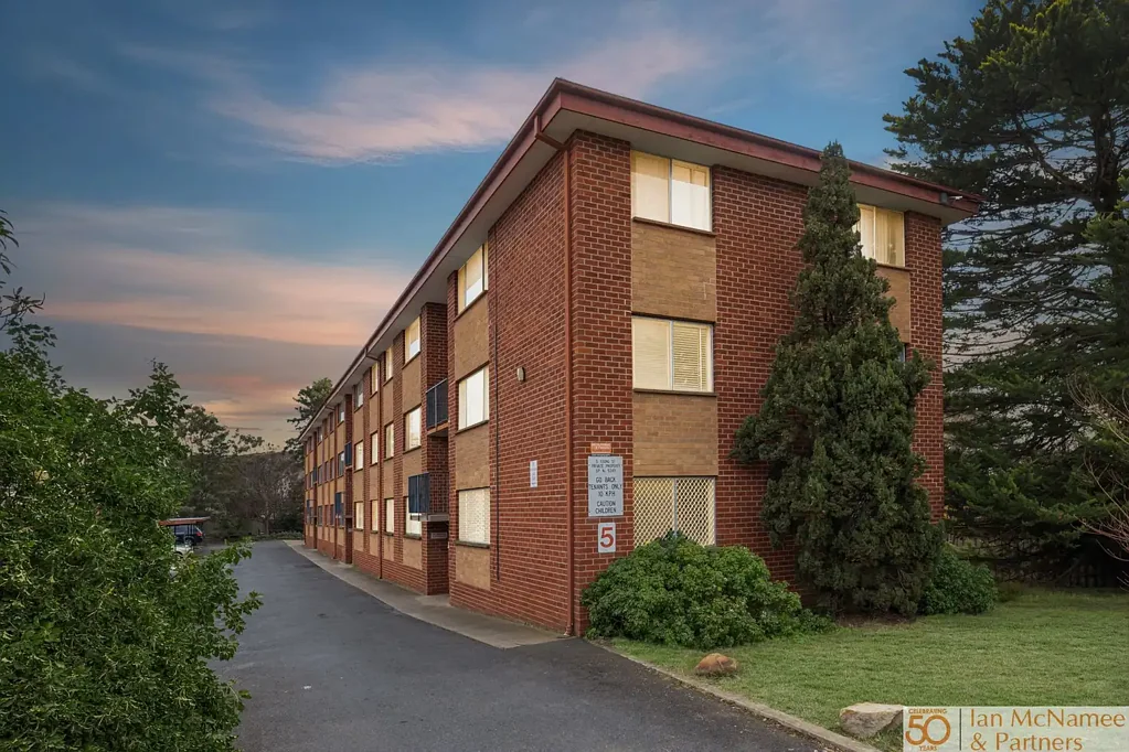 3/5 Young Street, Queanbeyan, NSW 2620