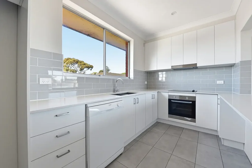 2-bedroom apartment in a prime Randwick location