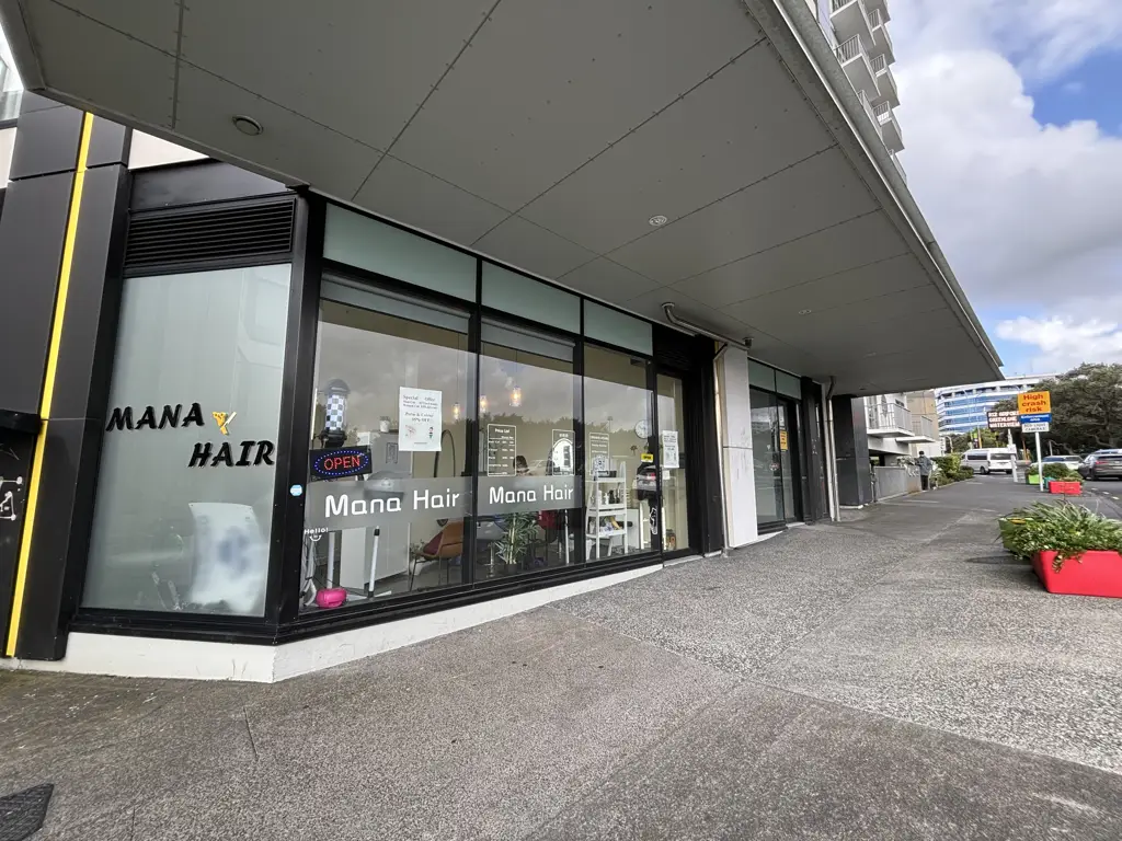 Auckland Central Vendor says Must be sold!