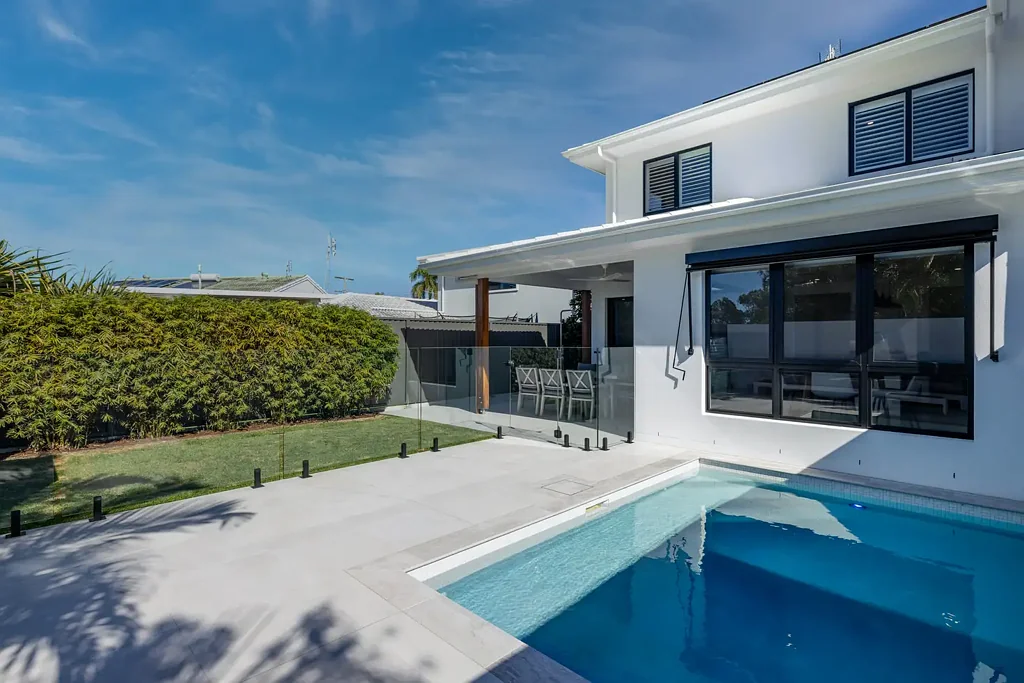 Currimundi 3Zimmer Coastal Luxury Meets Contemporary Living