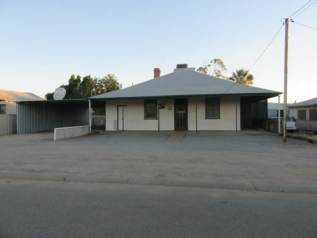 Carnamah 3房  Large Bungalow Style Home