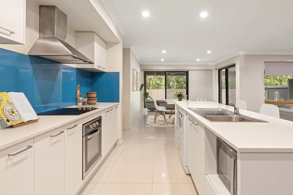 11A Atlantic Drive, Loganholme, QLD 4129