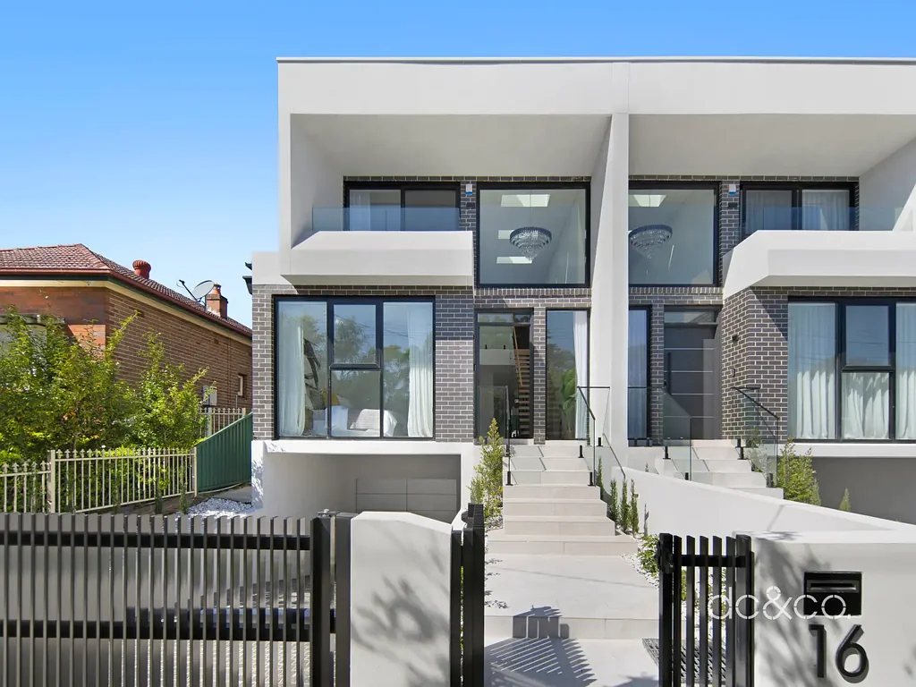 Concord 5 Slaapkamer Stylish brand-new residence with premium finishes