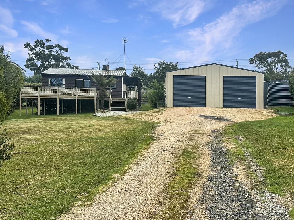 3 Fletchers Court, Binalong Bay, TAS 7216