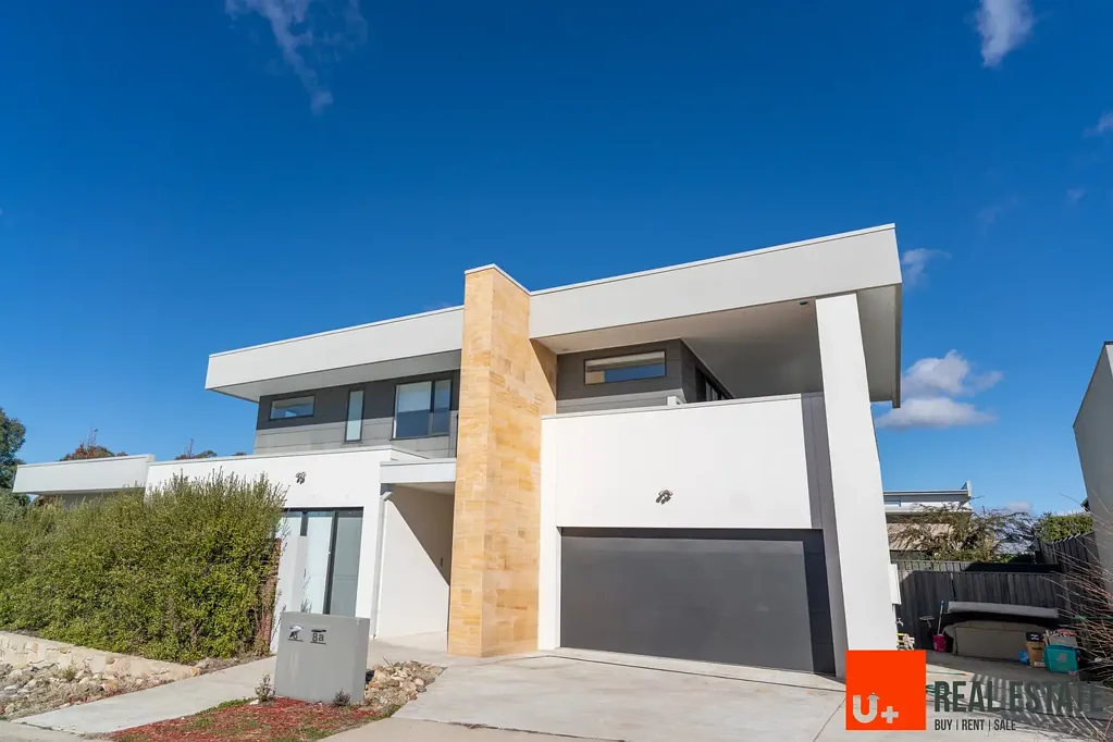 3 Bedroom Unit in Lawson