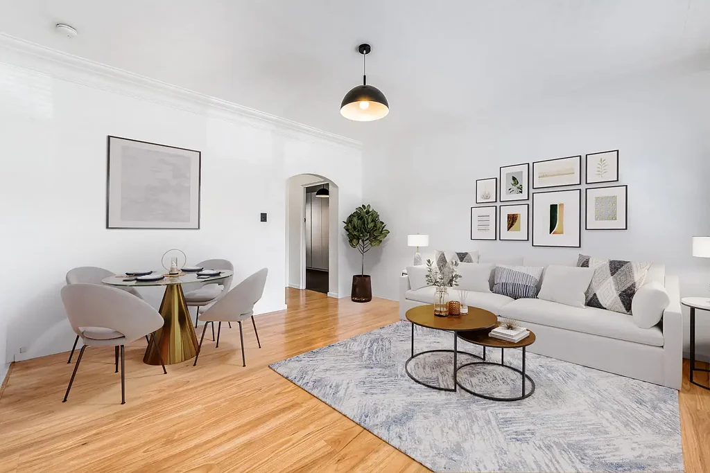 Monterey 2 Bedroom GARDEN GROUND FLOOR UNIT, BANKS STREET FACING