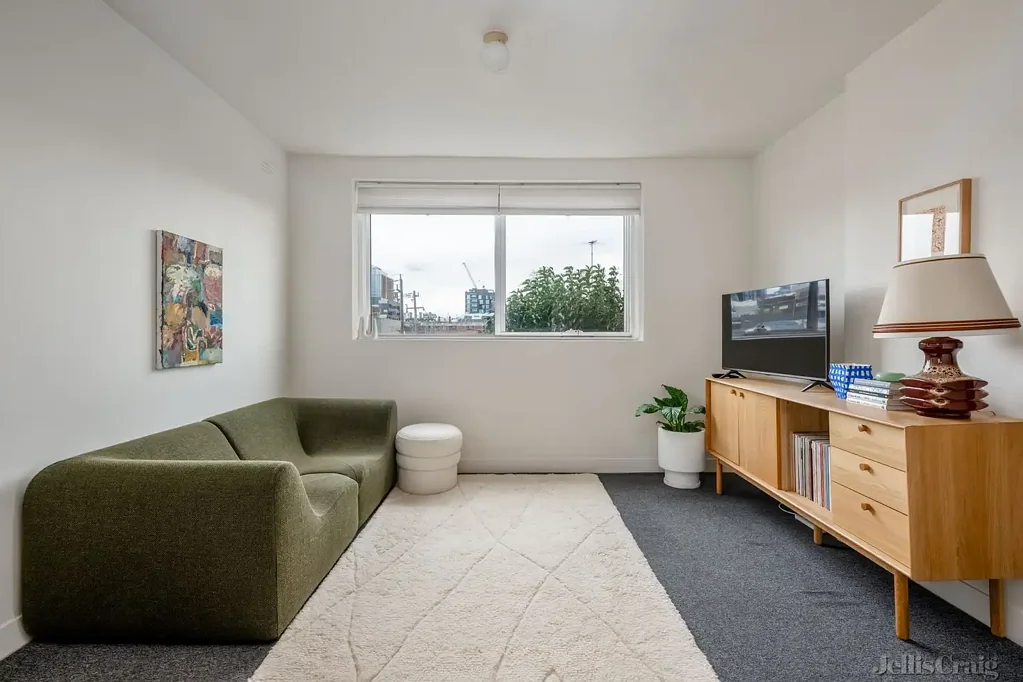 Great Sized Apartment in the Heart of Collingwood